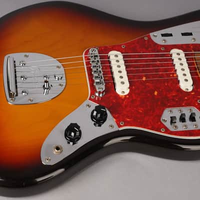 Fender Japan '62 Jaguar Reissue - 1998 - CIJ - Sunburst image 17