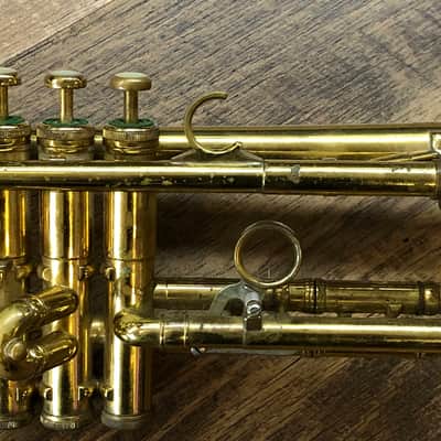 1958 F.E. Olds & Son Mendez Gold Lacquered Professional Bb Trumpet with Mouthpiece and Case image 1