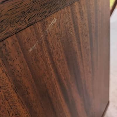 Taylor Circa 74 2-Channel 150-Watt 1x10" Acoustic Guitar / Vocal Combo with Stand 2024 - Present - Natural Mahogany image 8