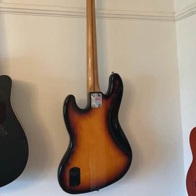 Fender Active Jazz Bass - Deluxe Series - 2001 image 4