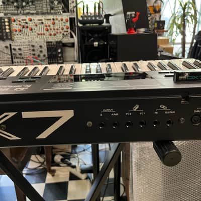 Yamaha DX7IIFD 16-Voice Synthesizer with Floppy Drive 1986 - 1989 - Black image 7