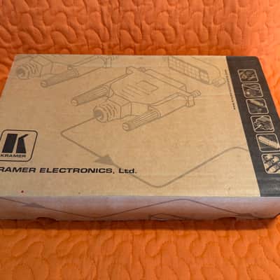 Kramer VS-311H AV switcher (HDMI + S/PDIF & analogue audio), boxed as new image 2