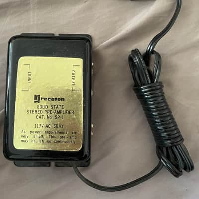 Recoton SP-1 Stereo Phonograph Pre-amp image 1