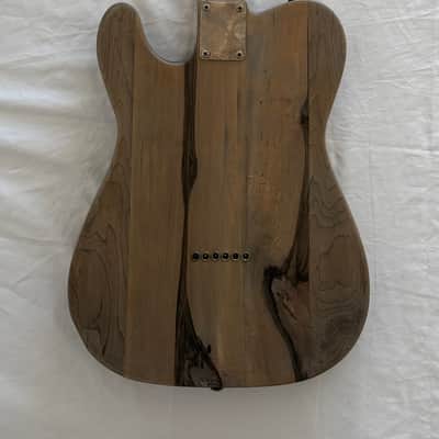 Electric Guitar - Reclaimed Wood - T-Style - Old Grey Maple - 120 image 2