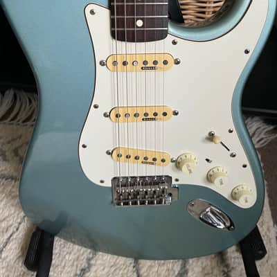 Fender Standard Stratocaster 2004 image 5