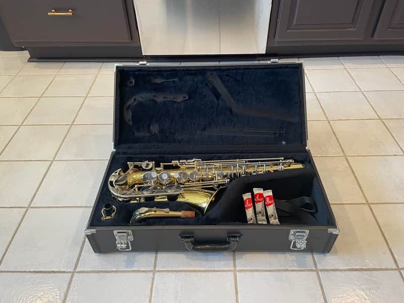 Yamaha YAS-23 Alto Saxophone