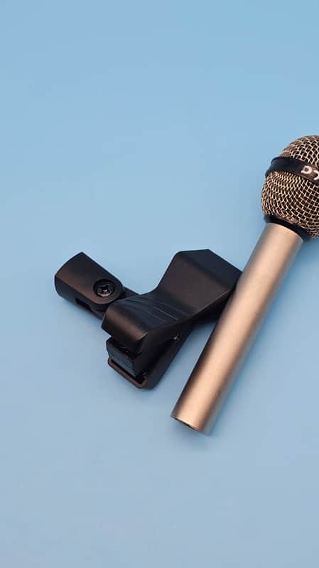 ☆Vintage 1970s AKG D707E *Serviced* Dynamic Microphone - Same Capsule D1000E D190E SM57 SM58 Alternative image 1