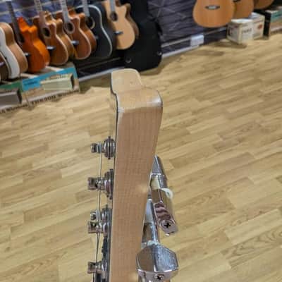 Hofner Shorty Blue Travel Electric Guitar - B Stock image 6