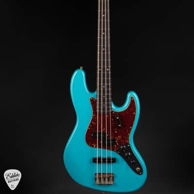 2024 - Fender Custom Shop 1964 Jazz Bass Journeyman Relic P/J - Taos Turquoise image 3