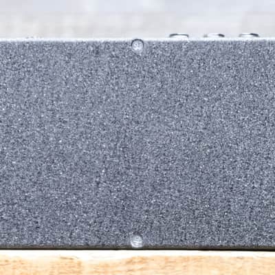 Grobert Effects The One Chorus Warm and Organic Analog Modulation Effect Pedal image 4