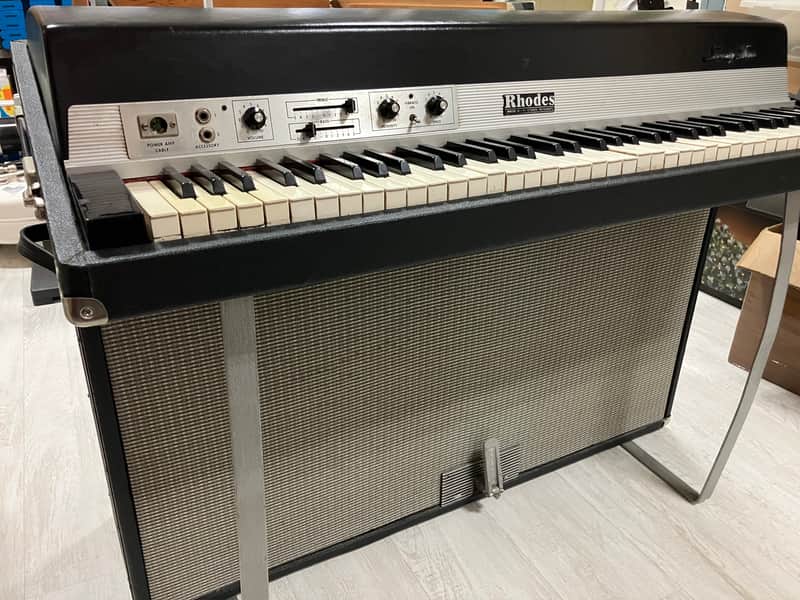 Rhodes MK1 Suitcase 73-Key Electric Piano 1978 - Black Rounded Top image 1