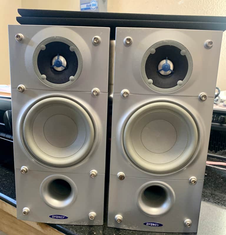 Energy C-1 Connoisseur Series - Bookshelf Speakers - Black image 1