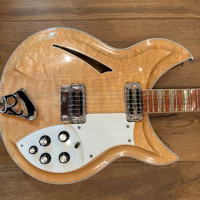 Rickenbacker 381/V69 1997 - Natural image 1
