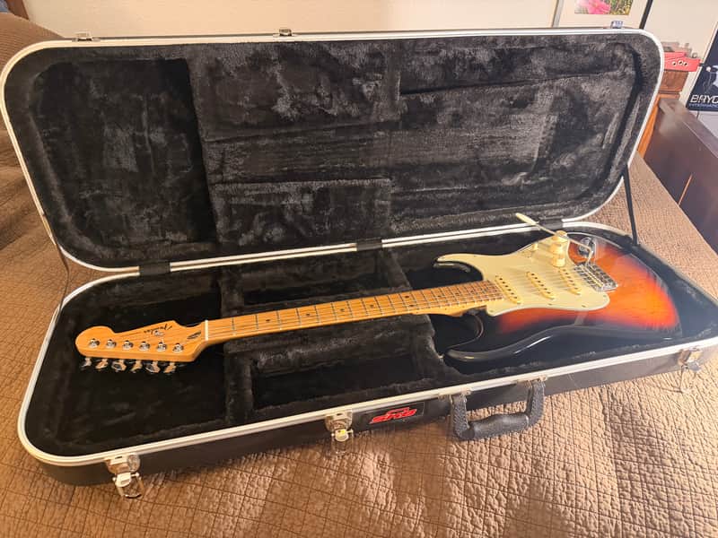 Fender Player Stratocaster with American Performer pickups/Roasted Maple Neck image 1