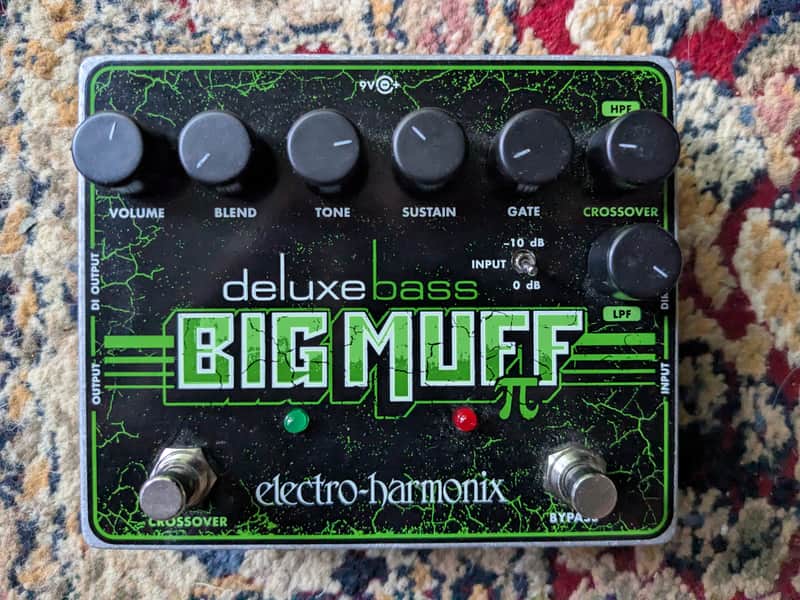Immagine Electro-Harmonix Deluxe Bass Big Muff Pi Distortion / Sustainer 2012 - Present Black / Green - 1