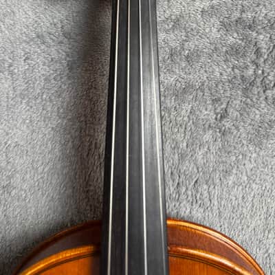 Yamaha V5 Series 3/4 Violin Outfit w/ Bow & Hard Case – Student Model image 4