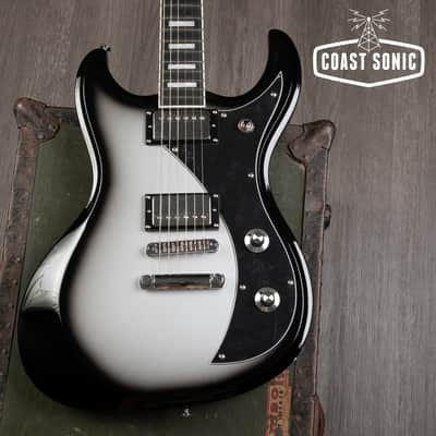 Mint Dunable Guitars Gnarwhal DE - Silver Burst image 5