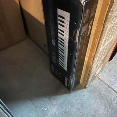 Yamaha Reface DX Mini Mobile Keyboard Black //ARMENS//