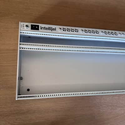 Palette + Decksaver lid Intellijel 4U 104HP Case 2019 - Present - Silver image 12