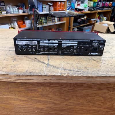 Line 6 POD Pro Rackmount Multi-Effect and Amp Modeler 2001 - 2003 - Red image 9