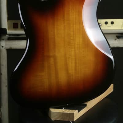 Fretless Fender Jazz Bass JB-62 FL, Made in Japan 2007-2010 - Sunburst image 9