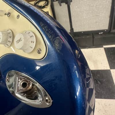 Fender Standard MIM Stratocaster with Rosewood Fretboard 2005 - 2008 - Electron Blue image 19