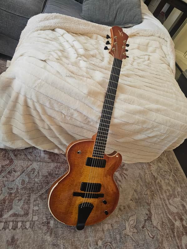 Model 14 Chambered semi-hollow guitar 2024 NEW from VB image 1