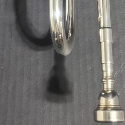 Getzen Series 700SP Semi Pro Trumpet -Mouthpiece & Case with strap image 8