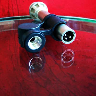 Vintage 1970's AKG D190E / D190ES dynamic cardioid microphone w mic clip 200 OHMS Low Z D1000E D330BT image 12
