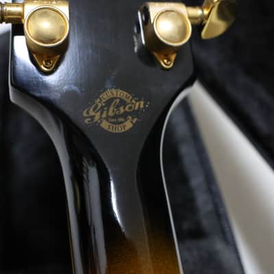 Gibson USA Custom Shop 2005 ES-355 Gold Hardware Ebony Finger Board Hard case image 12