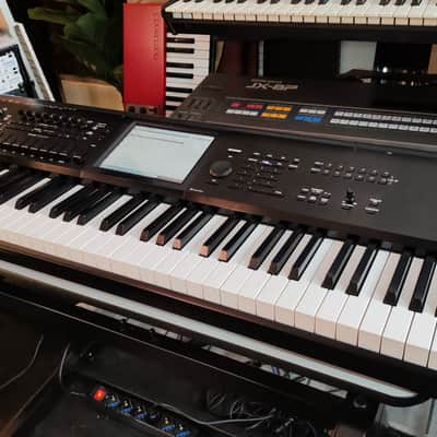 Korg Kronos 2 73 with Synthonia Libraries