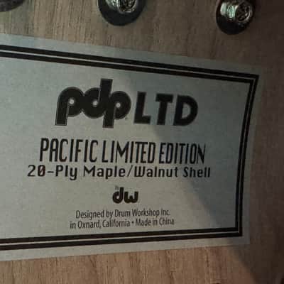 PDP by DW Limited Edition Snare Drum 8 x 14" 20 Ply Maple/Walnut 10 Lugs image 8