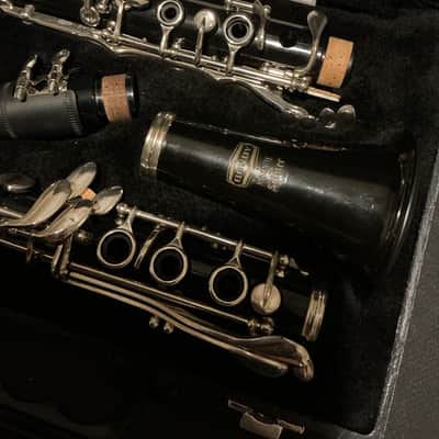 Selmer Bundy Student Bb Clarinet image 2