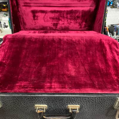 American Made 1930s RARE Wurlitzer Accordion Fully Functional W/Case image 25