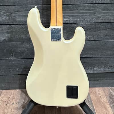 Fender Player Plus Precision P Bass LH Left Handed 4 String Electric Bass Guitar - image 3