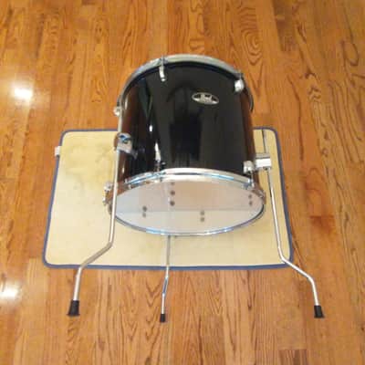 Pearl Roadshow 16 round x 14 floor tom on legs gloss black excellent condition image 5