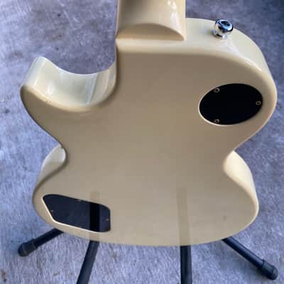 Gibson Les Paul Studio 1983 - 1989 - Alpine White image 21
