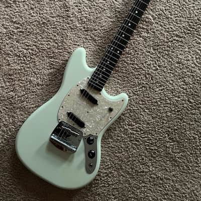 Fender American Performer Mustang - Satin Sonic Blue, Musikraft Neck Upgrade image 21