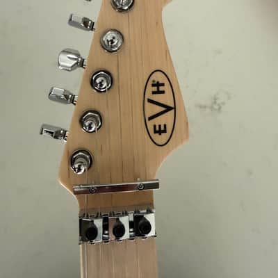 EVH Striped Series 2024 Black/White image 5