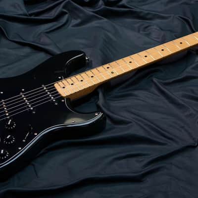 FENDER STRATOCASTER HARDTAIL, 1978 , USA image 1