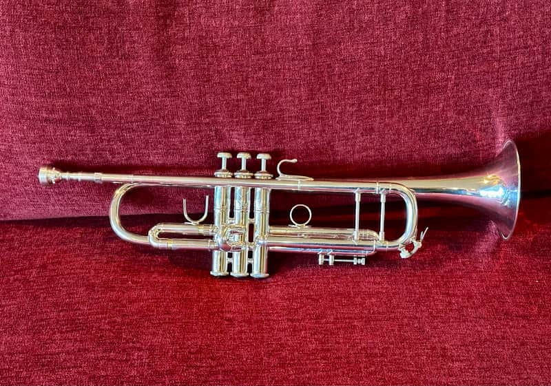 Bach Stradivarius 37