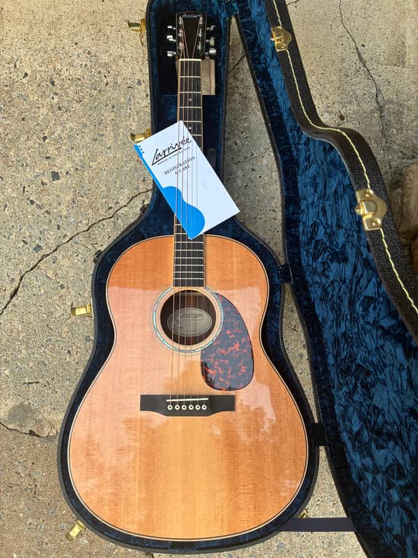 Larrivee L-09
