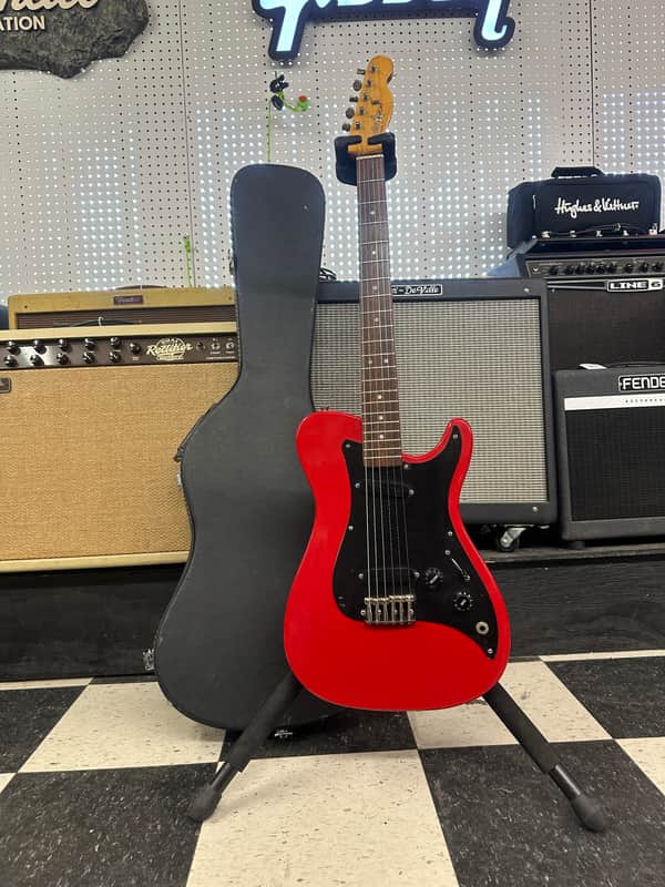 Fender Bullet S-2 with Rosewood Fretboard 1982 - 1983 - Red image 1