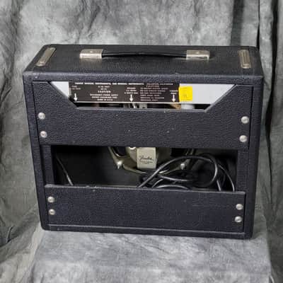 SPECTACULAR COND 1975 Fender Vibro Champ 6-Watt 1x8" Guitar Combo Amp! image 6