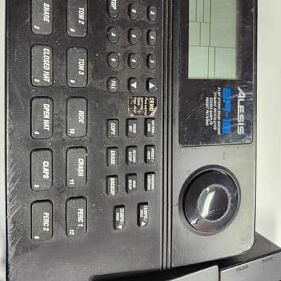 Alesis SR-16 Drum Machine 2010s - Black