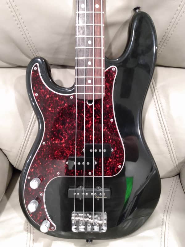 Fender Precision/ American Deluxe 1999 Black image 1