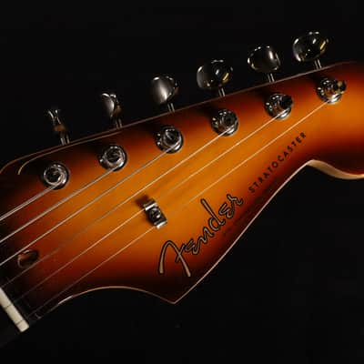 Fender Limited Edition Suona Stratocaster Thinline, Ebony Fingerboard, Violin Burst USED / BAIN image 4