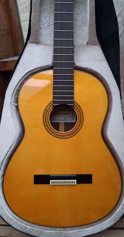 Yamaha GC22S Classical 2020s - Natural image 1