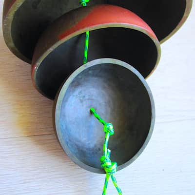 Temple Bells - Vintage image 1