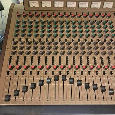 The Big Brown Analogue Sound - vintage Allen & Heath System 8 Mk1 16:8:2 analogue mixing desk! image 7